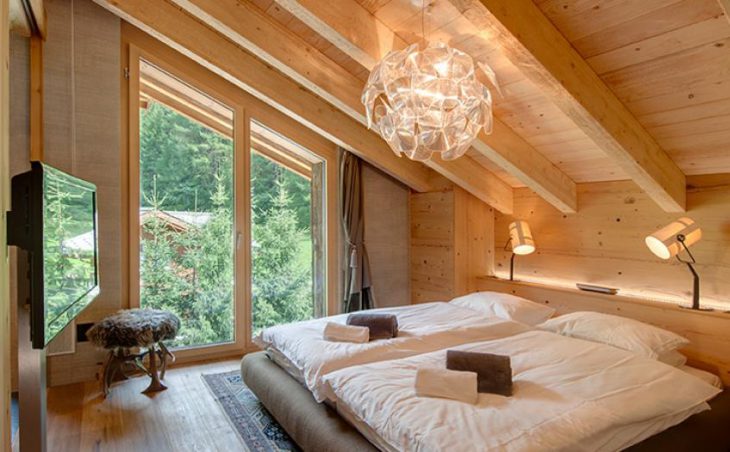 Chalet High 7 Penthouse (Catered) in Zermatt , Switzerland image 12 